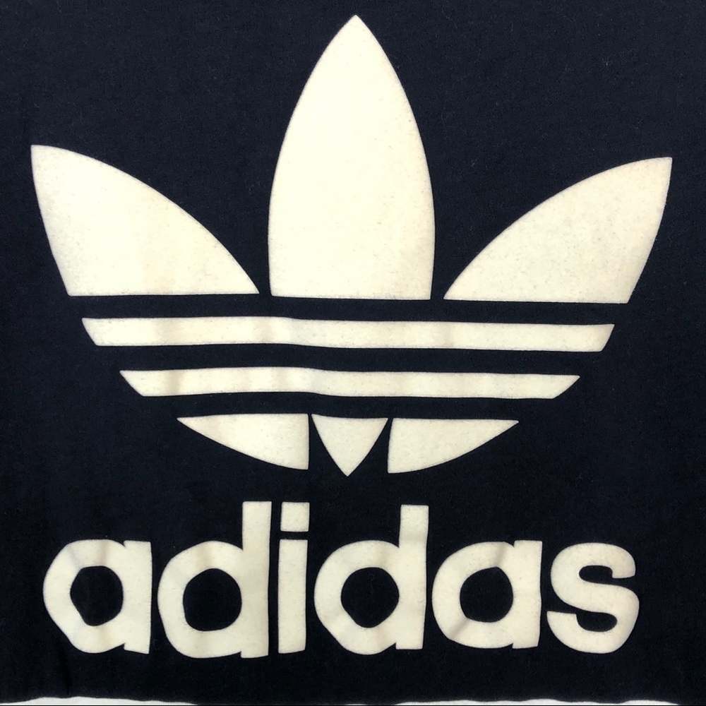 adidas navy blue tee w/ velvet logo - Picture 2 of 5